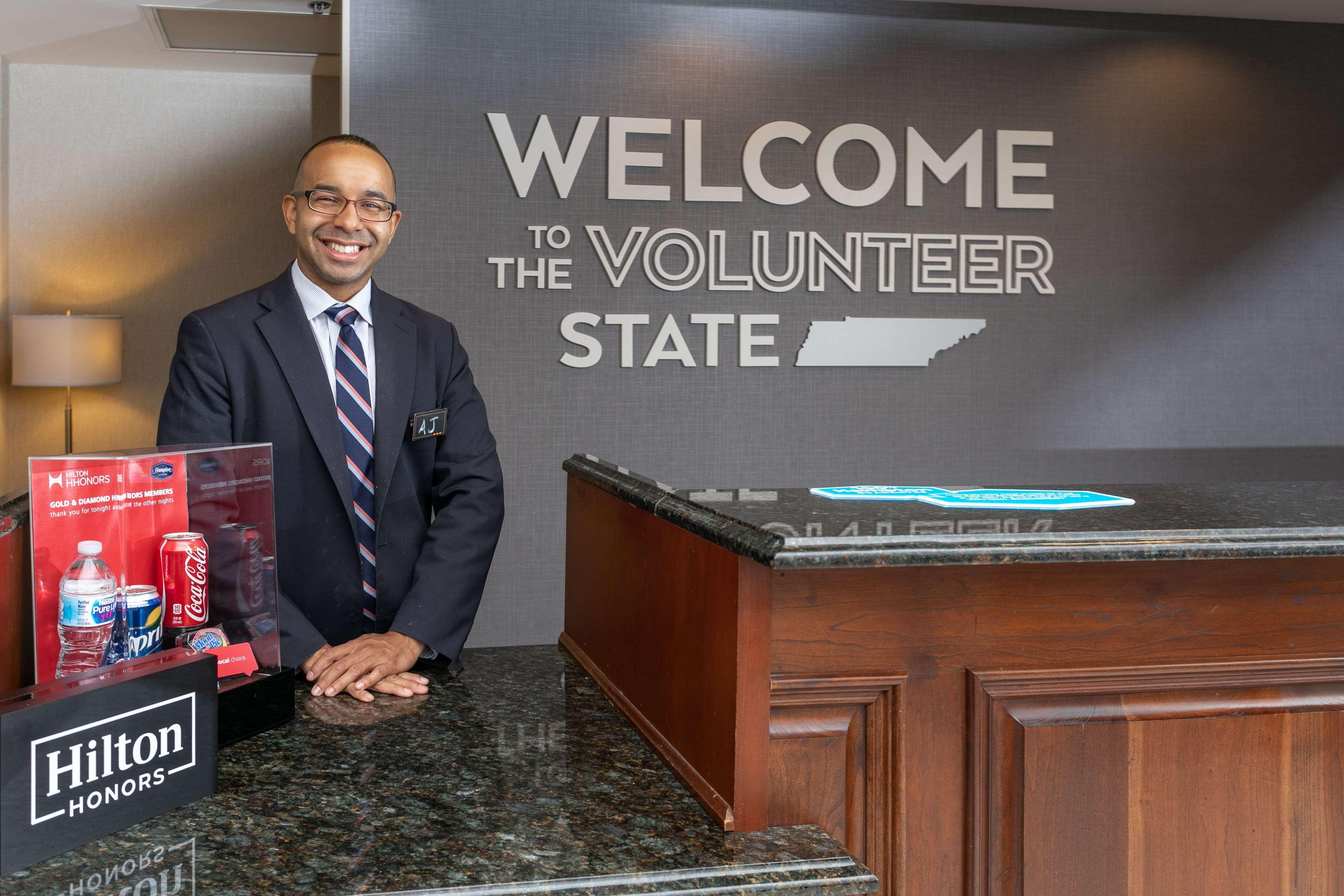 Hampton Inn & Suites Nashville-Green Hills Extérieur photo