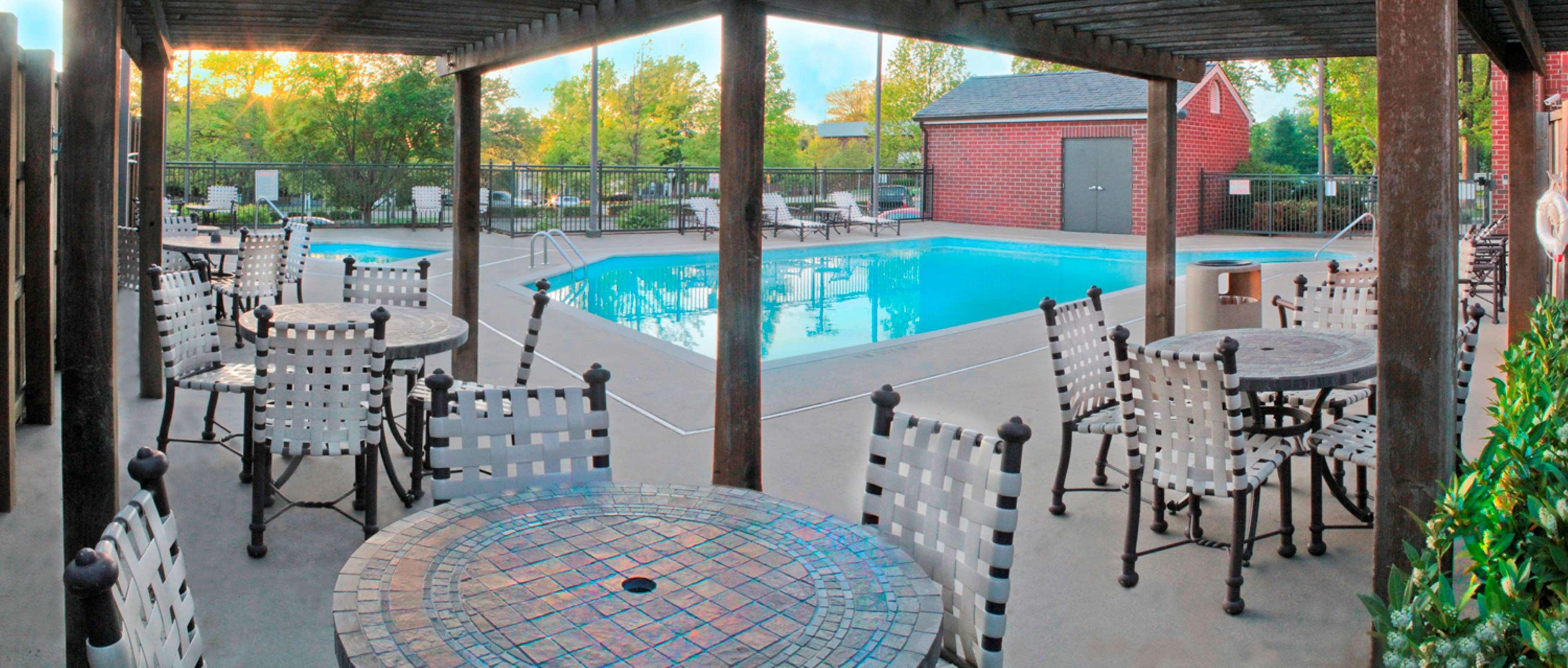 Hampton Inn & Suites Nashville-Green Hills Extérieur photo