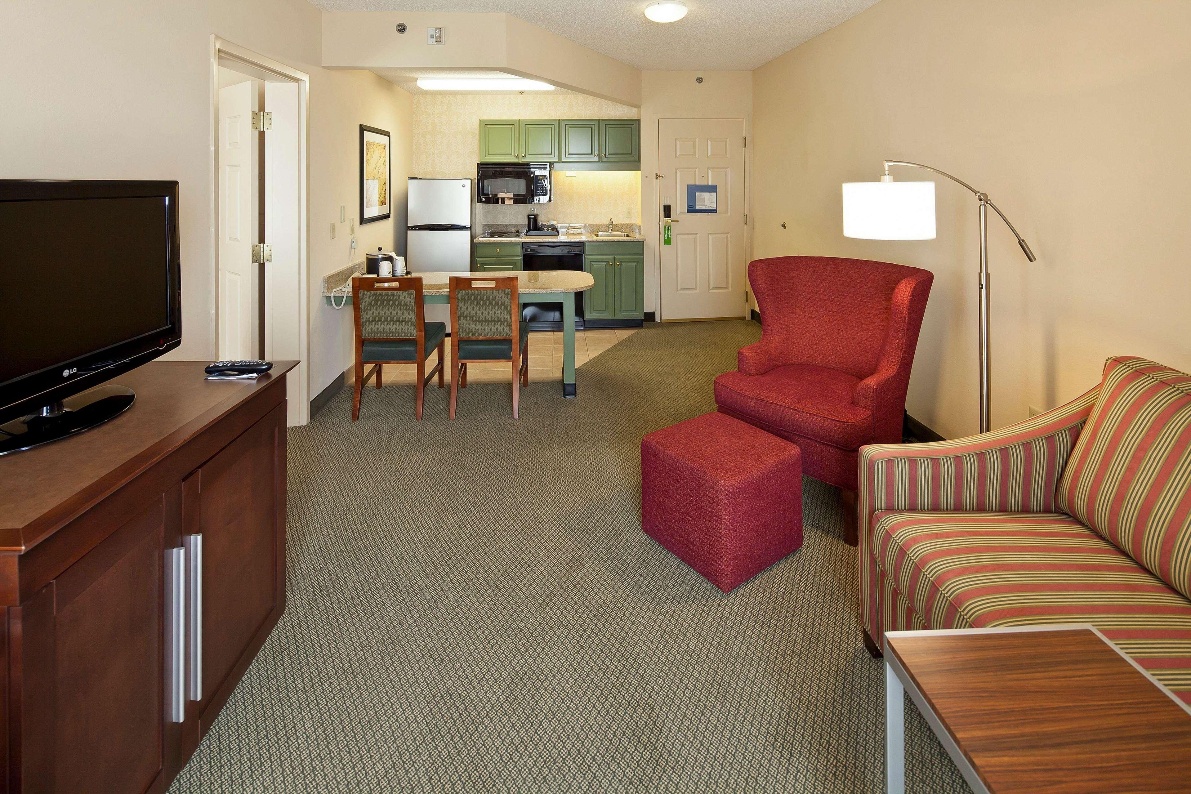 Hampton Inn & Suites Nashville-Green Hills Extérieur photo